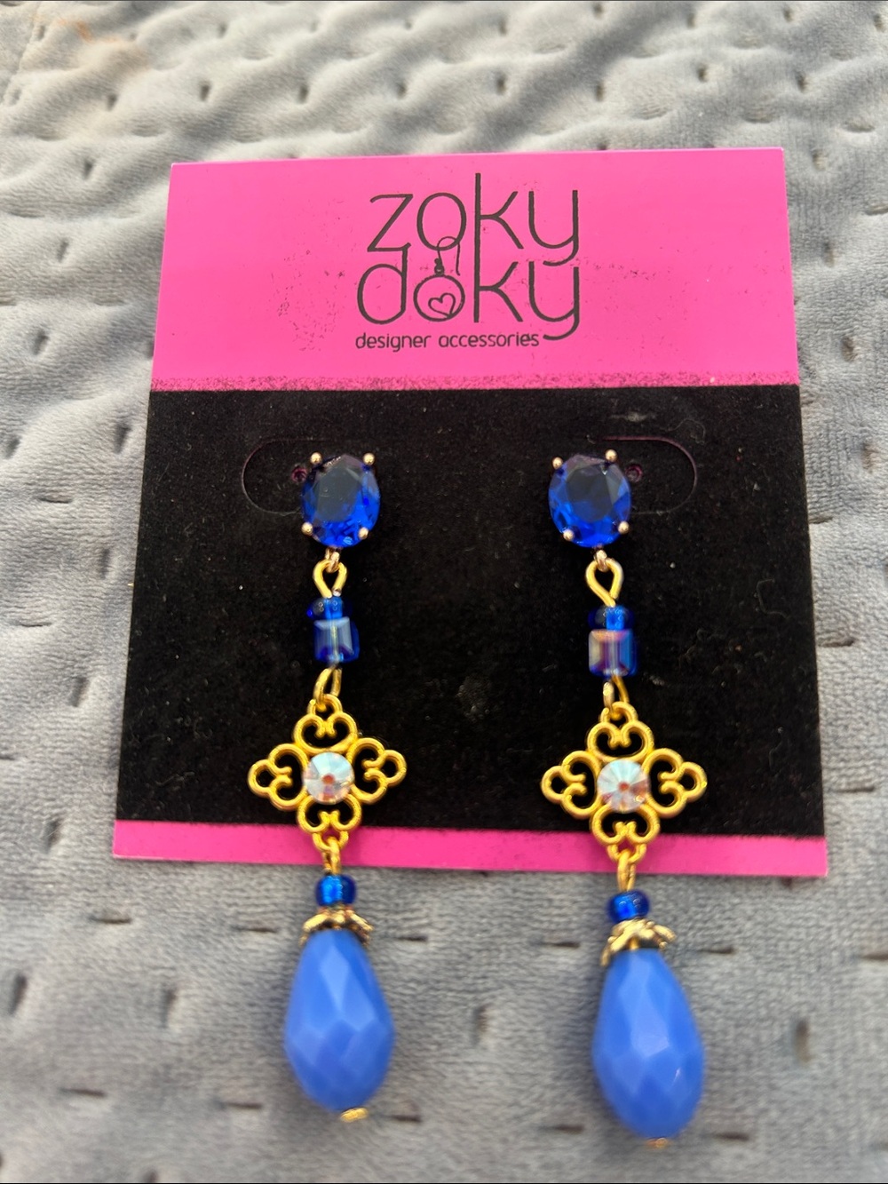 Blue Crystal Teardrop Dangle Earrings-NWT